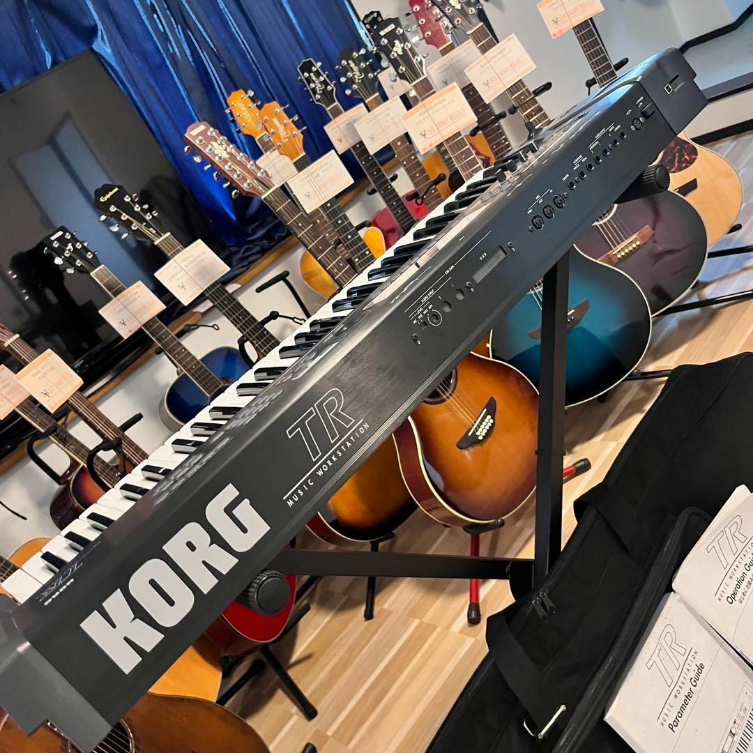 10403】 KORG TR61 シンセサイザー ワークステーション 61鍵盤 10403