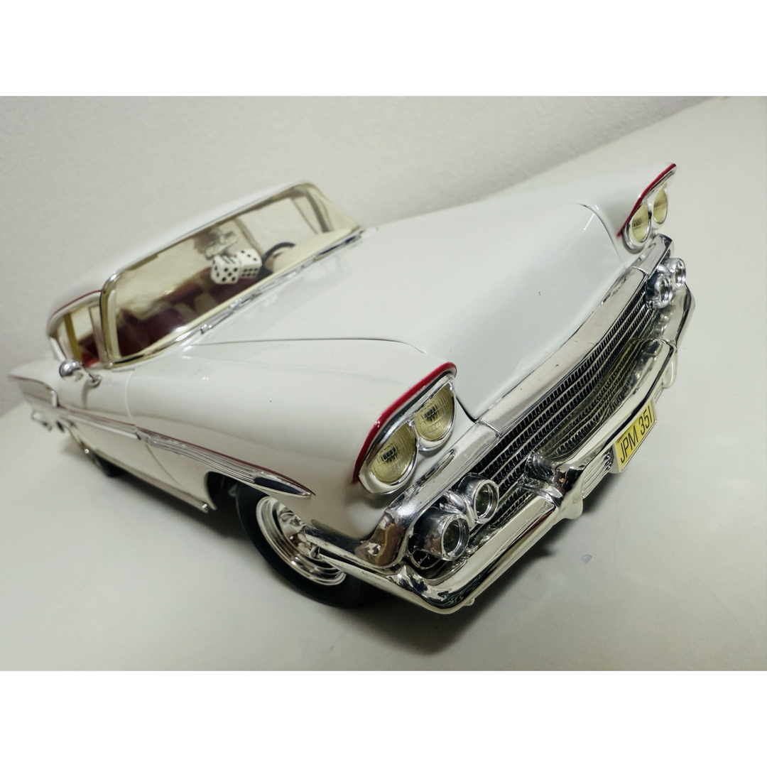 アーテル/'58 Chevyシボレー Impalaインパラ 1/18 アメグラ アーテル