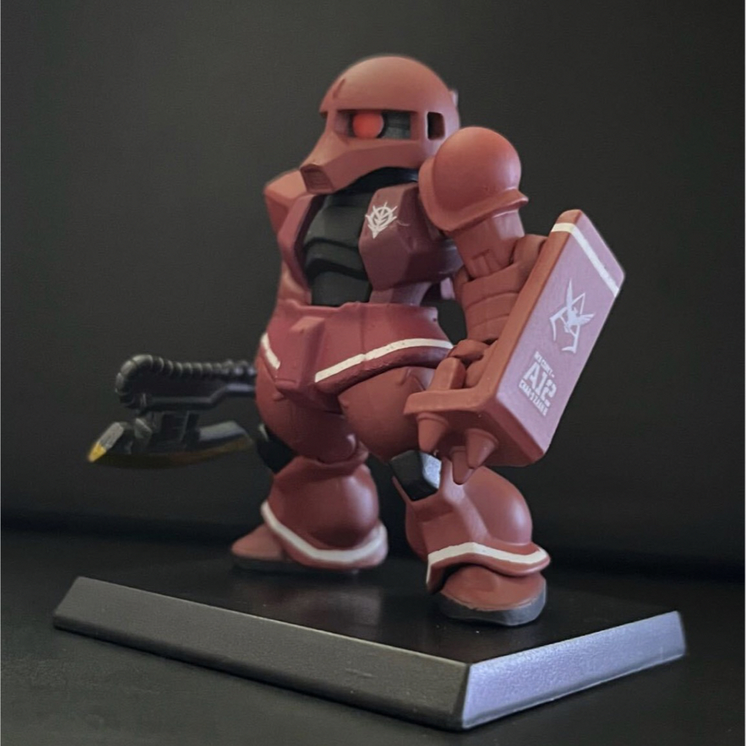 ガンダムコンバージ シャア専用 ザクⅠ 旧ザク リペイント