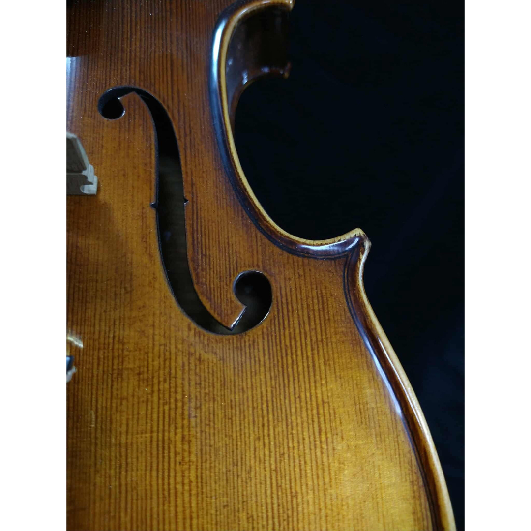 7万円の付属品付き 新品1ピース美しいトラ目メープルバイオリン 4/4