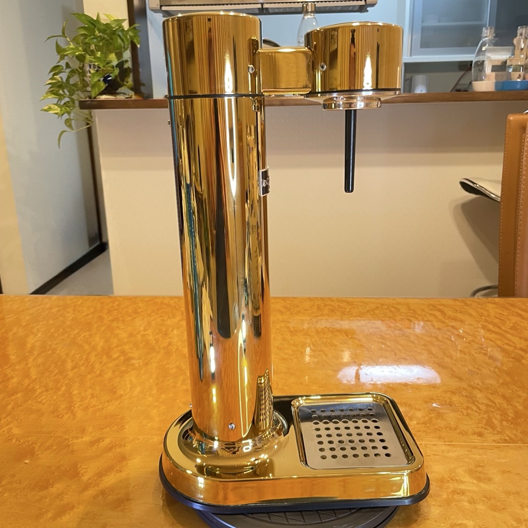 AARKE カーボネーター ゴールド ガスシリンダー2本(満タン) 専用ボトル2