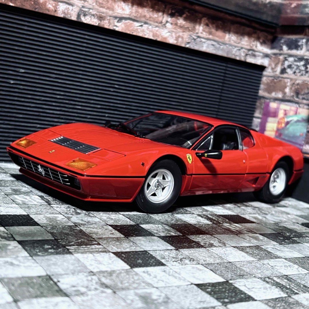 ワンオフカスタム 1/18 京商 フェラーリ 512BBi 1981
