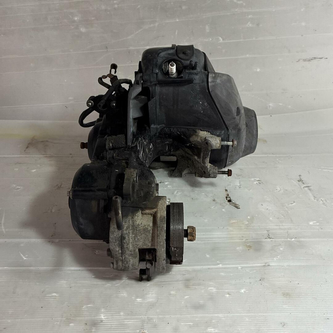 HONDA タクト50 AF30 エンジン ホンダ