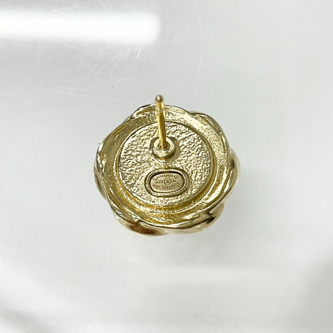 CHANEL - M12232 シャネル ピアス ココマーク ゴールド ブラックの通販