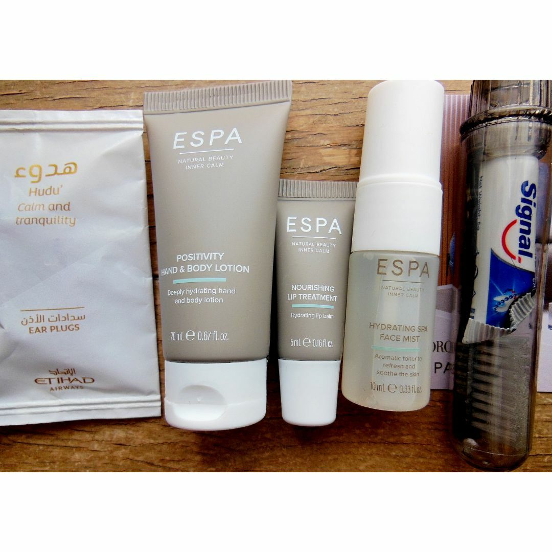 エティハド航空 アメニティポーチ2種セット（ビジネス・クラス） 新品