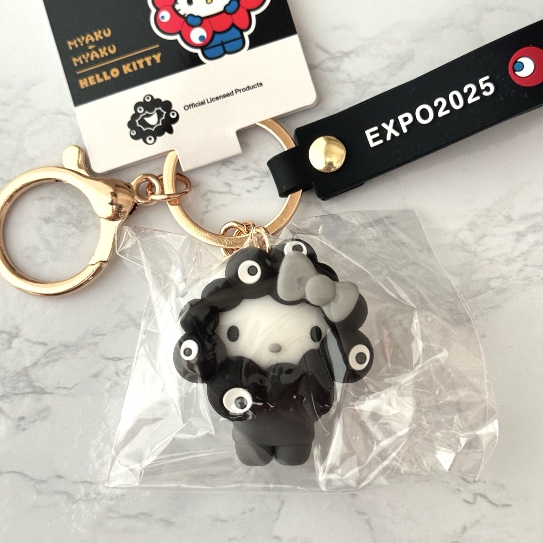 黒ミャクミャク サンリオキーホルダー4個セット キティ クロミ