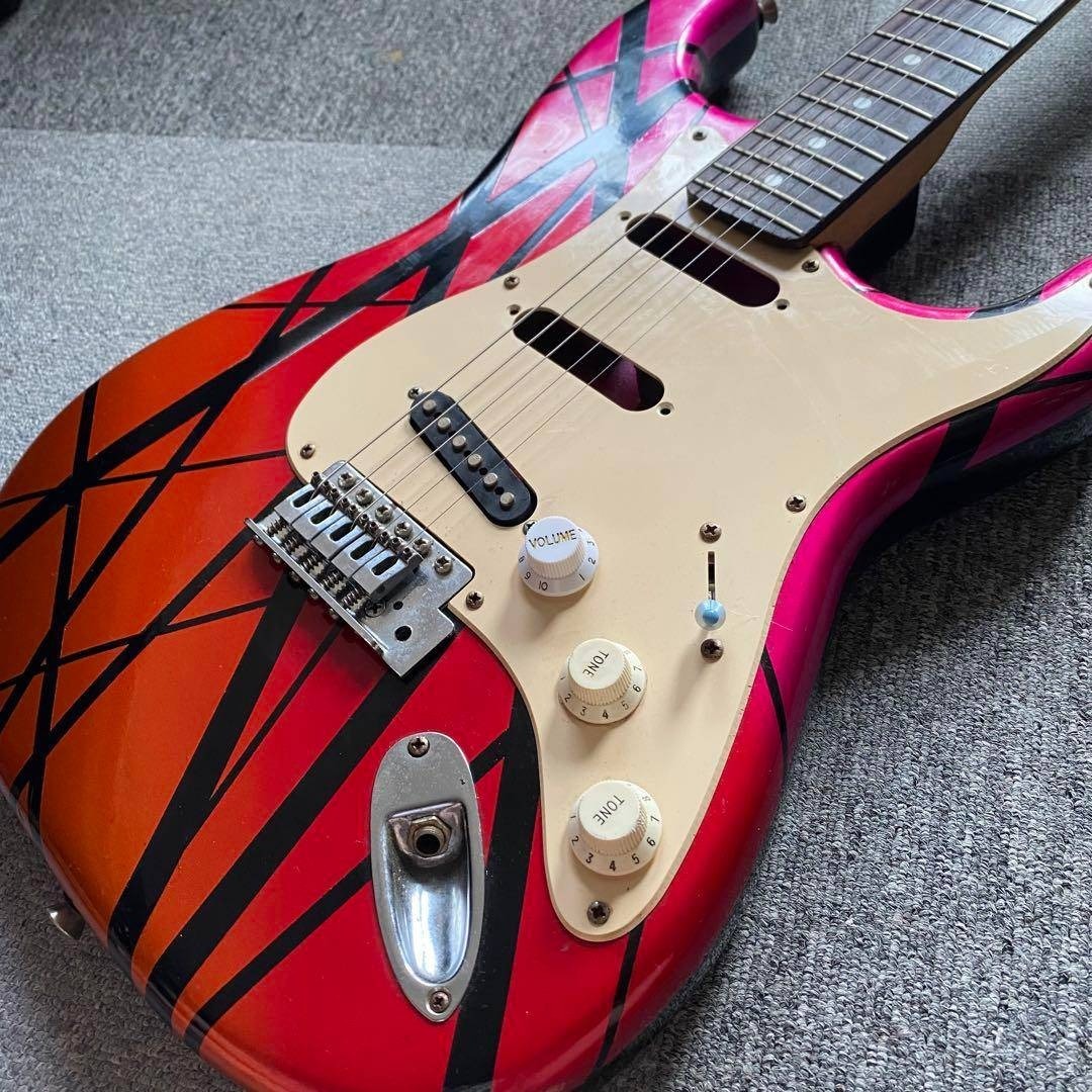 メタリックレッド ストラトキャスター EVHタイプ ノーブランド F社ロゴ