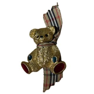 BURBERRY（ブローチ/コサージュ）のフリマアイテム一覧