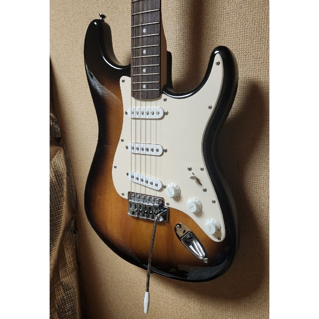 Squier ストラトキャスター サンバースト Fender Squier ストラト