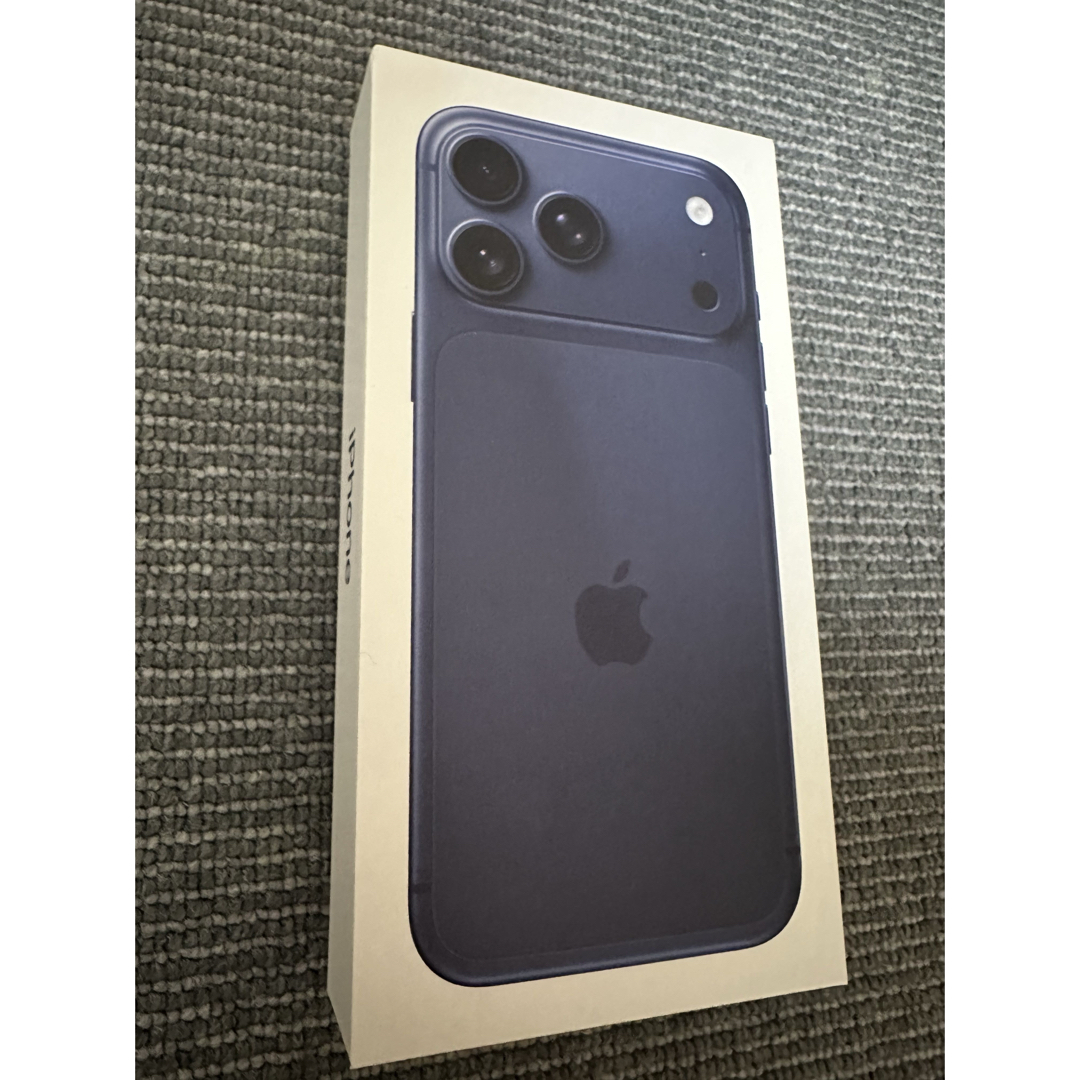 新品未開封】iPhone17 ブラック 256GB SIMフリー iPhone17 ブラック