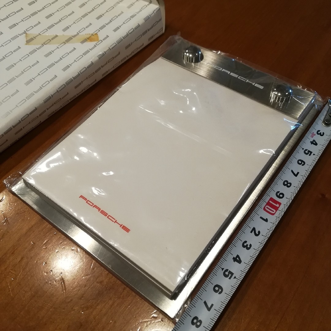 ✨PORSCHE ポルシェ 重厚感あるステンレス台のメモ帳