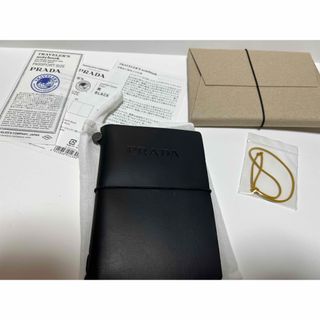 PRADA トラベラーズノート 付属ノート有り プラダ 限定 チャーム付き