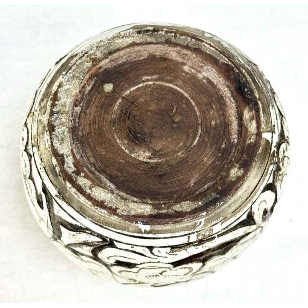 宋時代 磁州窯白釉剔牡丹花紋罐 中国古玩 唐物 歴史有る