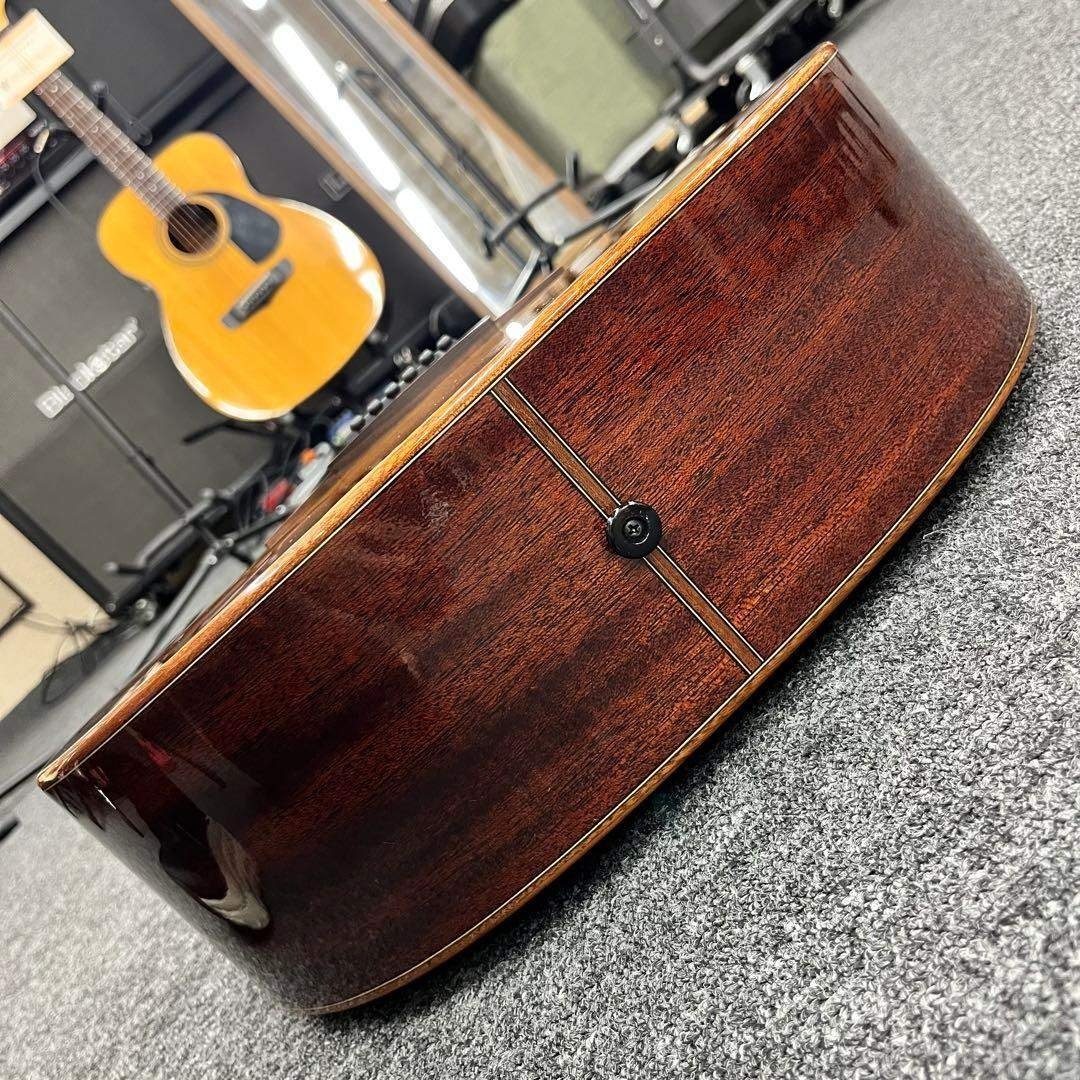 11182】Lag Guitars T118D-BRS アコースティックギター