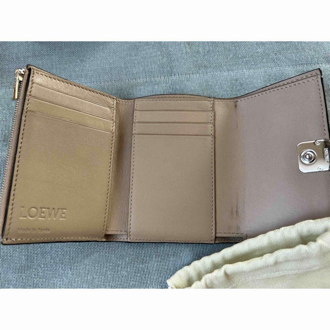 LOEWE ロエベ アナグラム 三つ折り財布 ベージュ