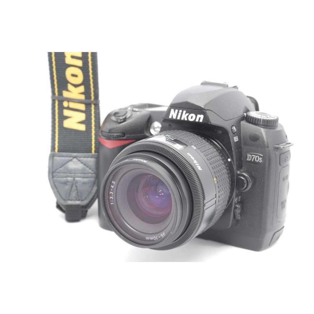 ✨付属品多数✨Nikon D70S✨CFカード付✨すぐに使える✨一眼レフ
