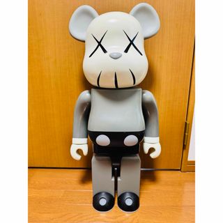 大阪 関西 万博 日本館 限定 ドラえもん ベアブリック コラボ 大阪