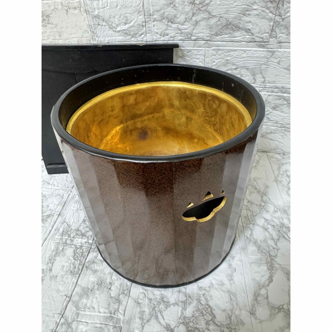 由緒ある品】桐菊透 梨子地 木製 火鉢 銅製 落とし インテリア/住まい