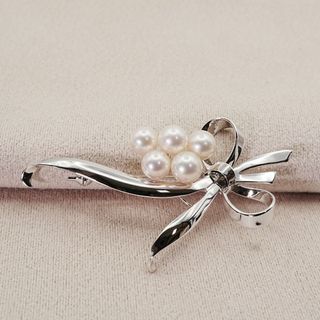 美品 MIKIMOTO ミキモト ベビーパール リボン ブローチ ブーケ 5粒