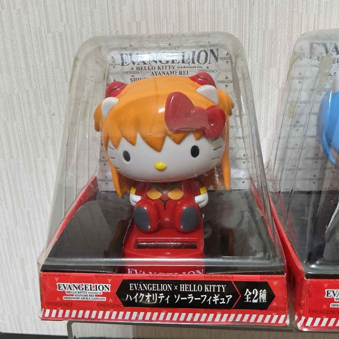 エヴァンゲリオン×ハローキティ ハイクオリティ ソーラーフィギュア 2種類