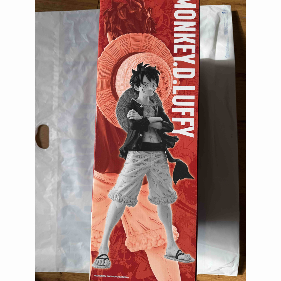 ワンピースベースショップ 1番くじ ルフィ フィギュア コミックス