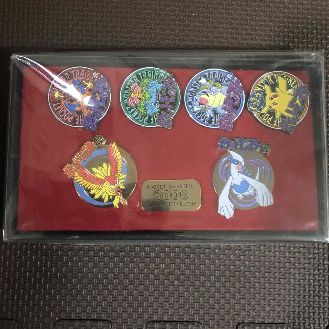 ポケットモンスターミレニアムバッジ 2000年 希少】ポケットモンスター