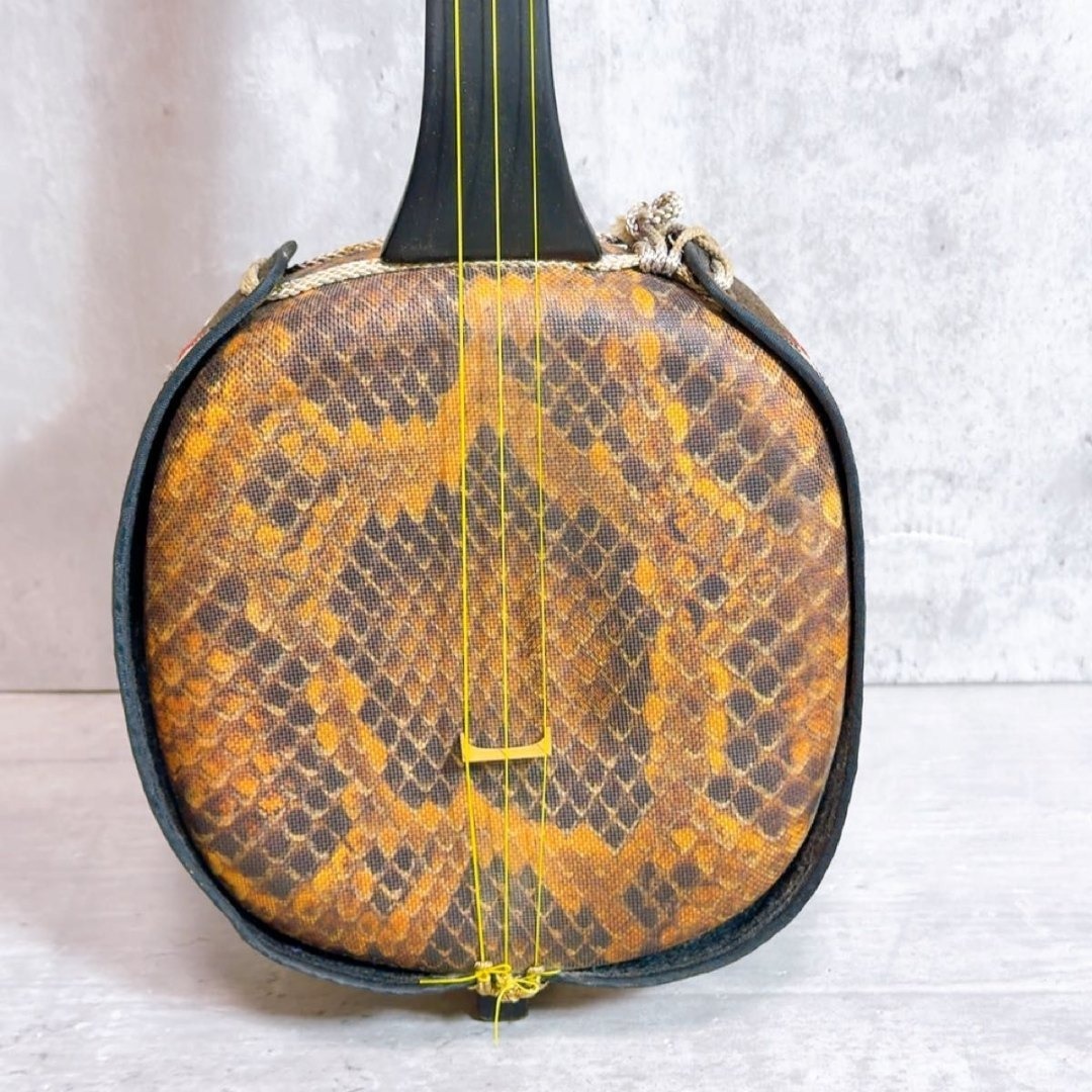 沖縄三線 蛇皮 合皮 初心者 入門者 人口革 人口皮