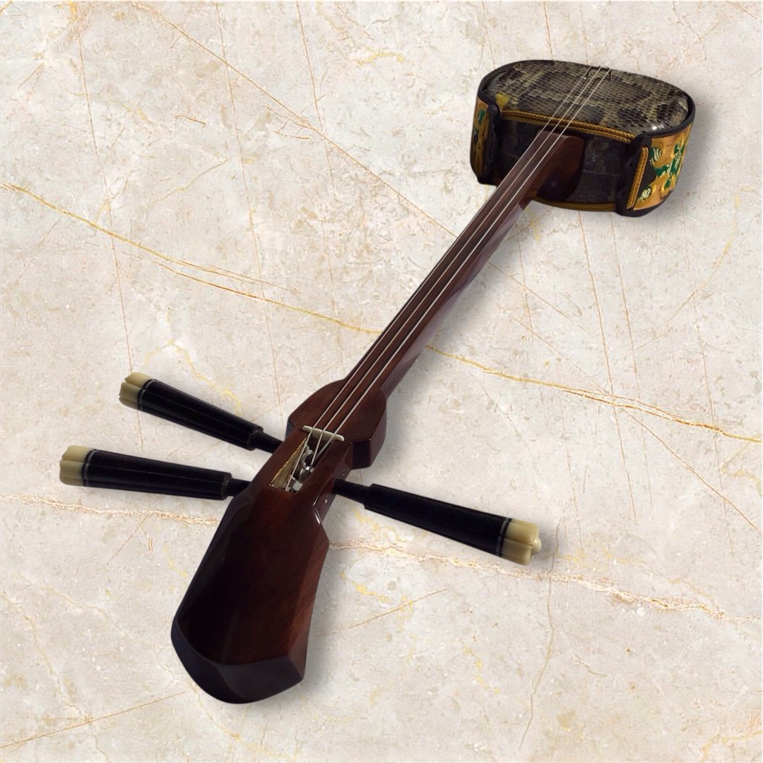 沖縄三線銘器与那城型(ユナー)