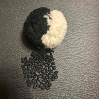 mina perhonen - ミナペルホネン ブローチ - 金属素材 白 鳥の通販 by