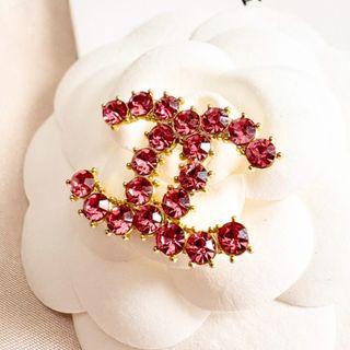 上品パール ブローチ ミキモト 田崎真珠 Foxey Rene 好きにの通販 by