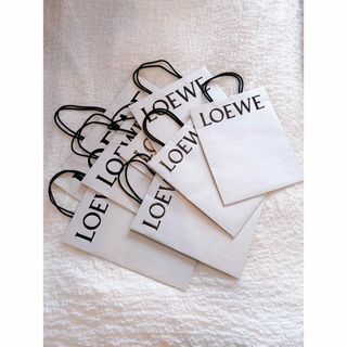 LOEWE（ショップ袋）のフリマアイテム一覧