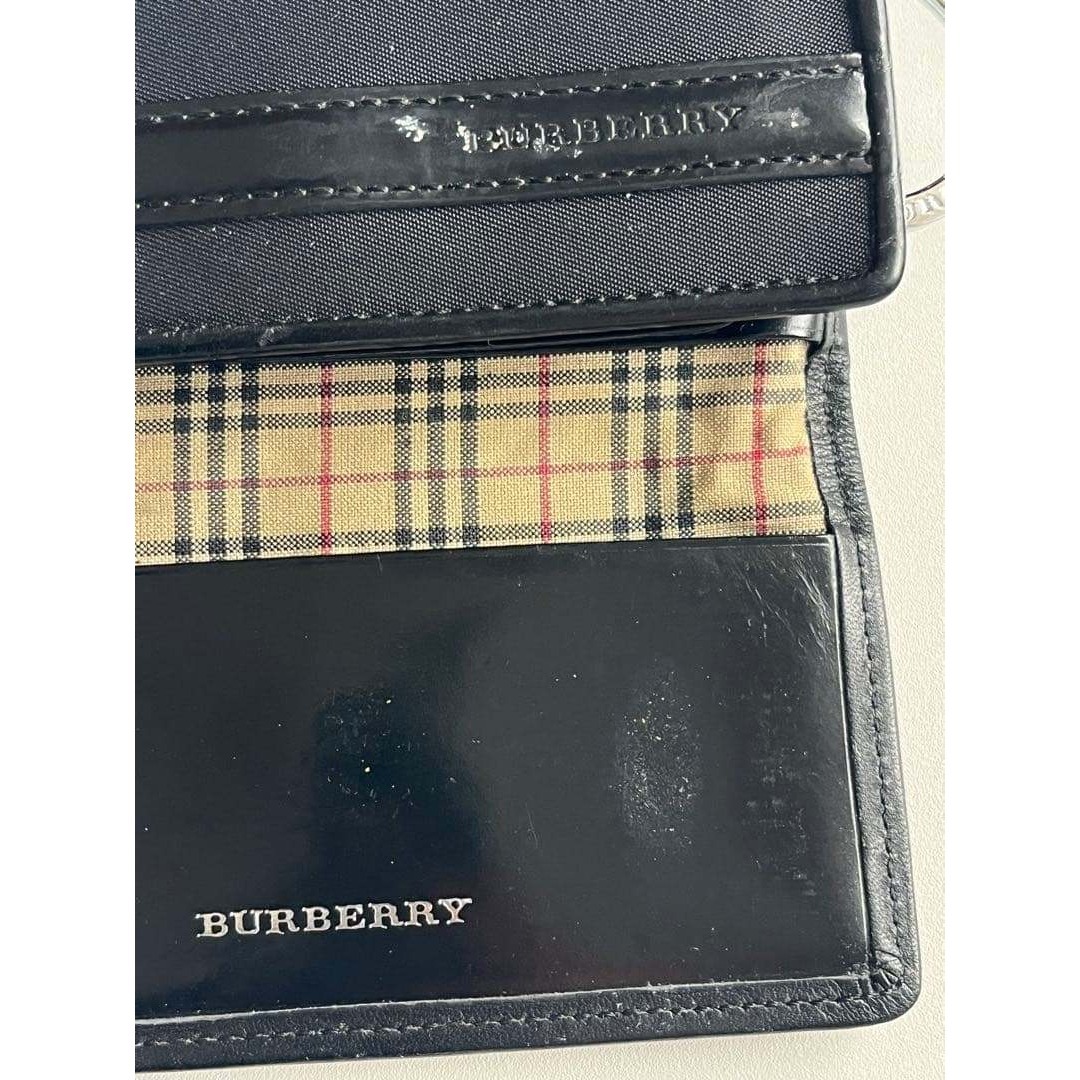 BURBERRY キーケース ブラック ナイロン×レザー ノバチェック 4連の