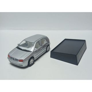 Volkswagen - Golf Variant 1:43 ミニカーの通販 by チロリ's shop
