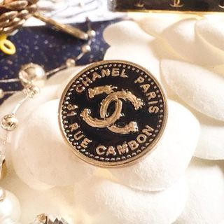 CHANEL（ブローチ/コサージュ）のフリマアイテム一覧