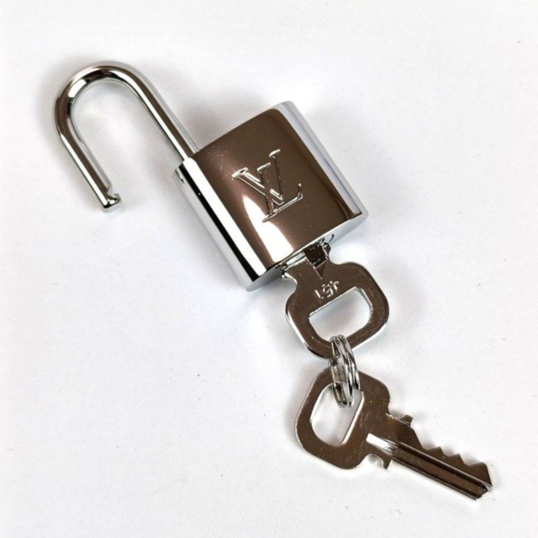 LOUIS VUITTON - 美品 ルイヴィトン パドロック 南京錠 カデナ 鍵