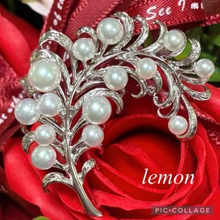 MIKIMOTO - 定番 ミキモト 月桂樹の葉彫り パールブローチ シルバー 美