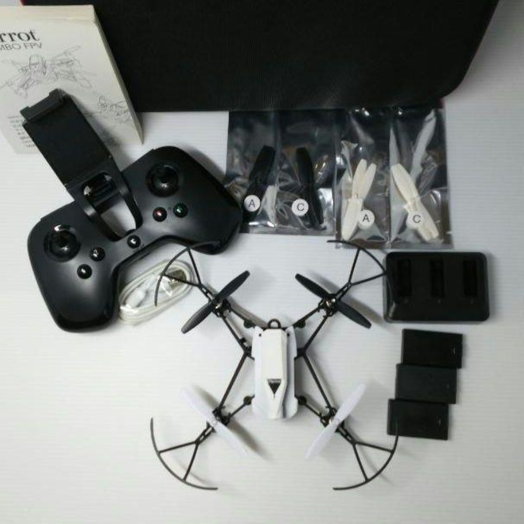 ドローン Parrot Mambo FPV 専用ケースセットの通販 by MM Bear｜ラクマ