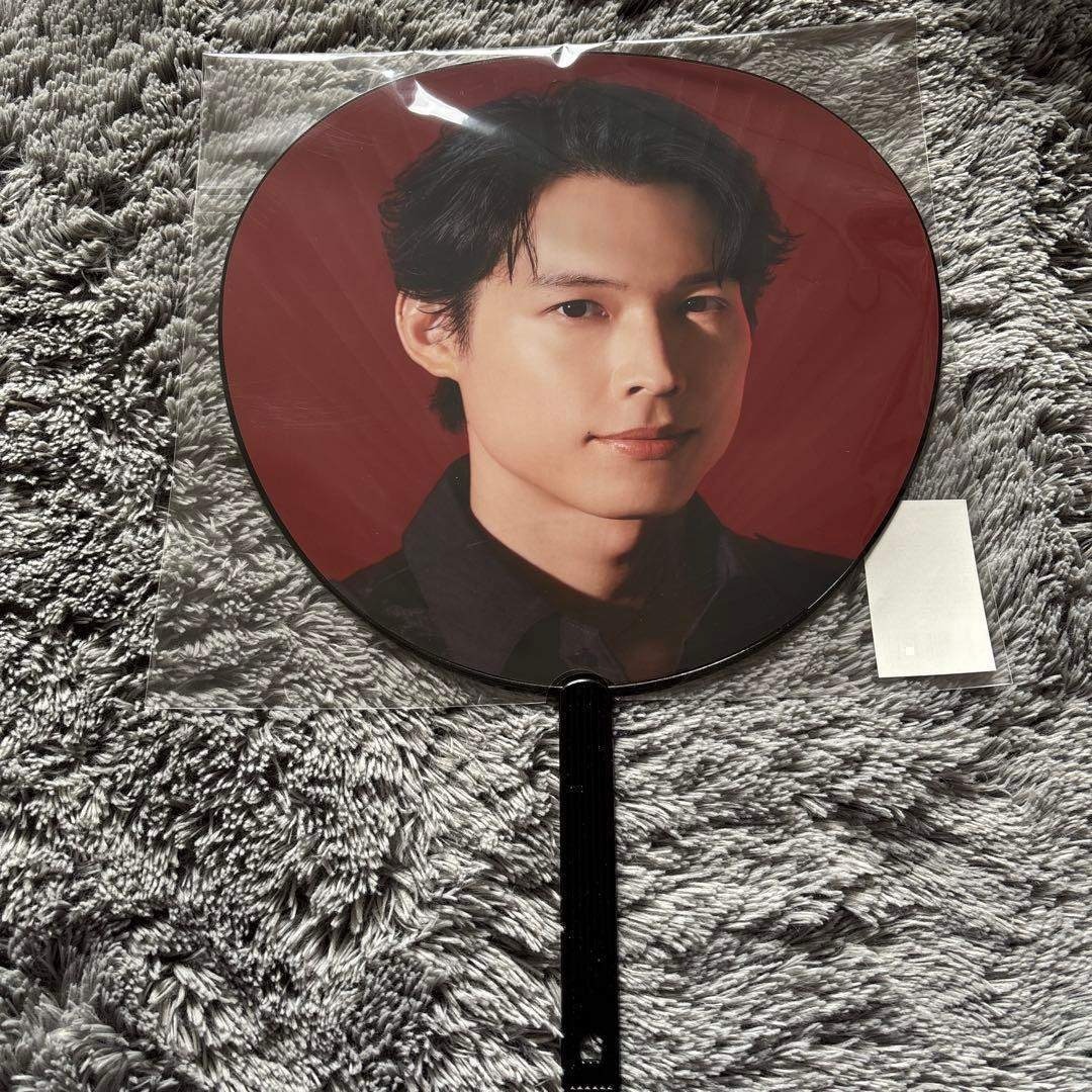 SixTONES MILESixTONES 松村北斗 うちわ ペンライトセットの通販 by