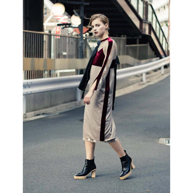 AMERI 4WAY DIVERSITY DRESS