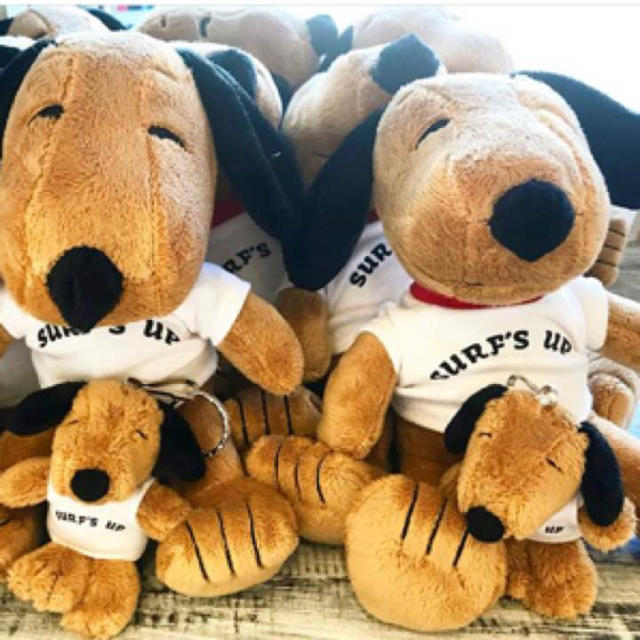 日焼けスヌーピー ぬいぐるみキーホルダー SNOOPY スヌーピー 限定