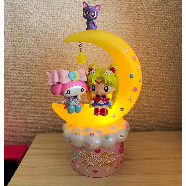 希少品）サンリオ マイメロセーラームーン ルームライト×ミラー付き