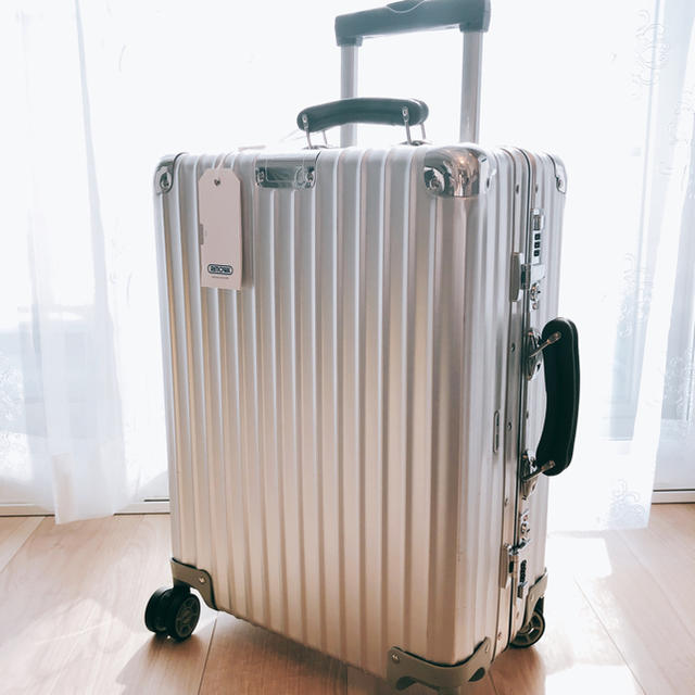 クラシックフライト RIMOWA ストア リモワ 4輪 35L スーツケース 機内持込