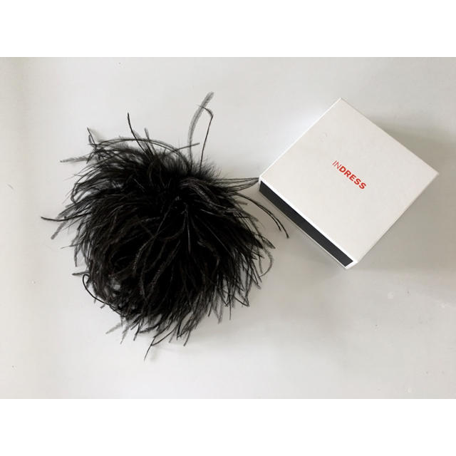 オーストリッチ フェザーコサージュ ブラック L'Appartement