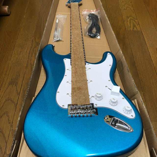 限定セール】Photogenic ストラトキャスター メタリックブルー 青