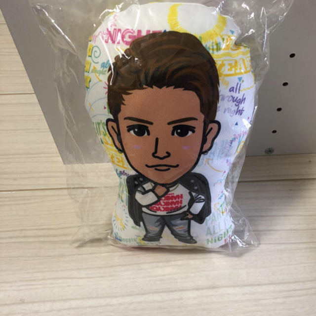 岩田剛典 クッション EXILE×3JSB 岩田剛典 クッション 岩田剛典ver