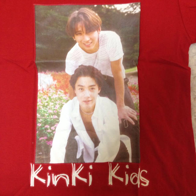 KiNKi Kids 赤 Tシャツ KiNKi Kids 赤 Tシャツ 非売品 激レア KinKi