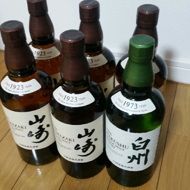 サントリー白州空瓶8本セット| 12年・100周年記念ボトル含む