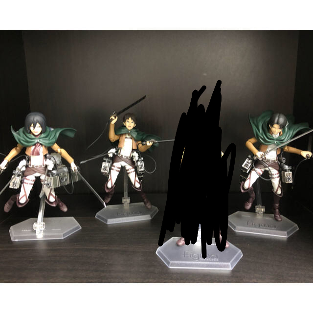 進撃の巨人 フィギュア 3体セット エレン ミカサ リヴァイ 巨人