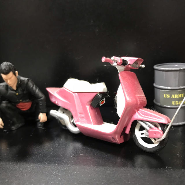 アオシマ 1/24 プラモデル 完成品 スクーター クレタク クレタクの通販