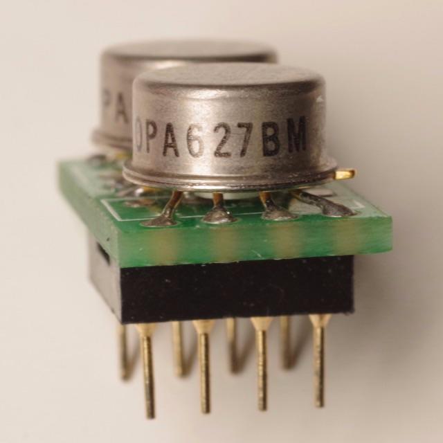 バーブラウン OPA627BM 2個 2回路オペアンプとそのまま交換可能です